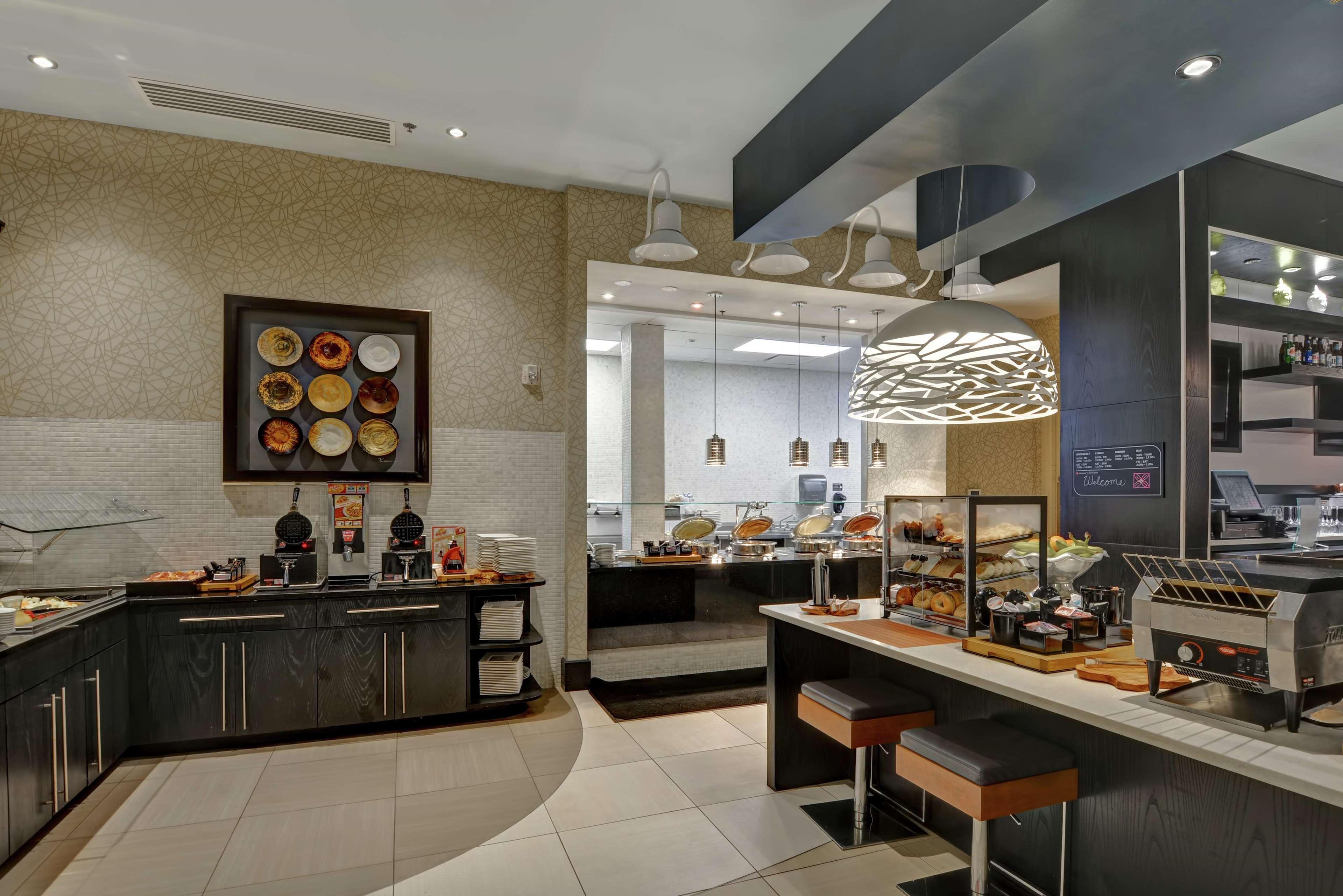 Hilton Garden Raleigh/crabtree Valley Hotel