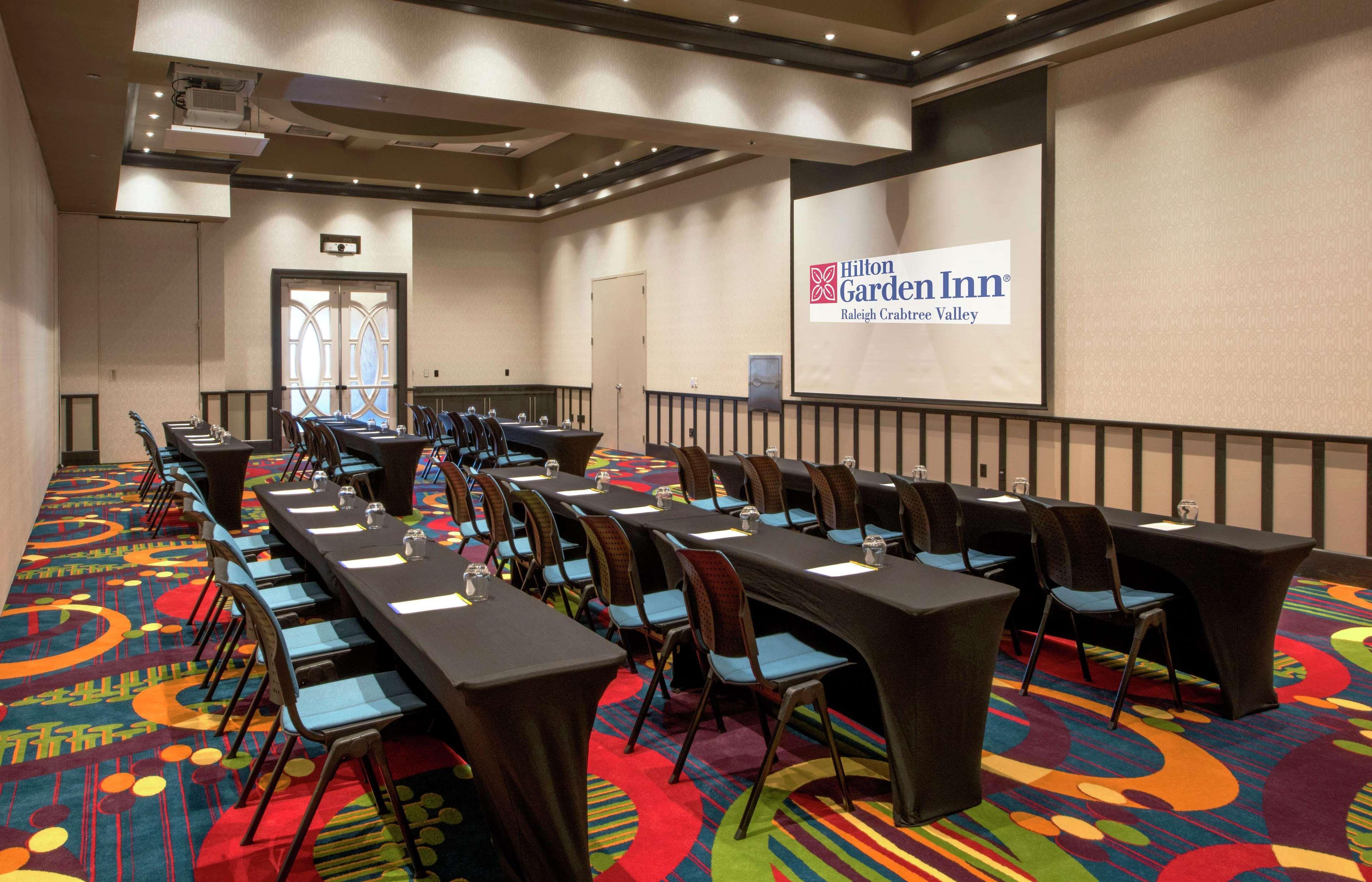 Hilton Garden Raleigh/crabtree Valley Hotel 3*
