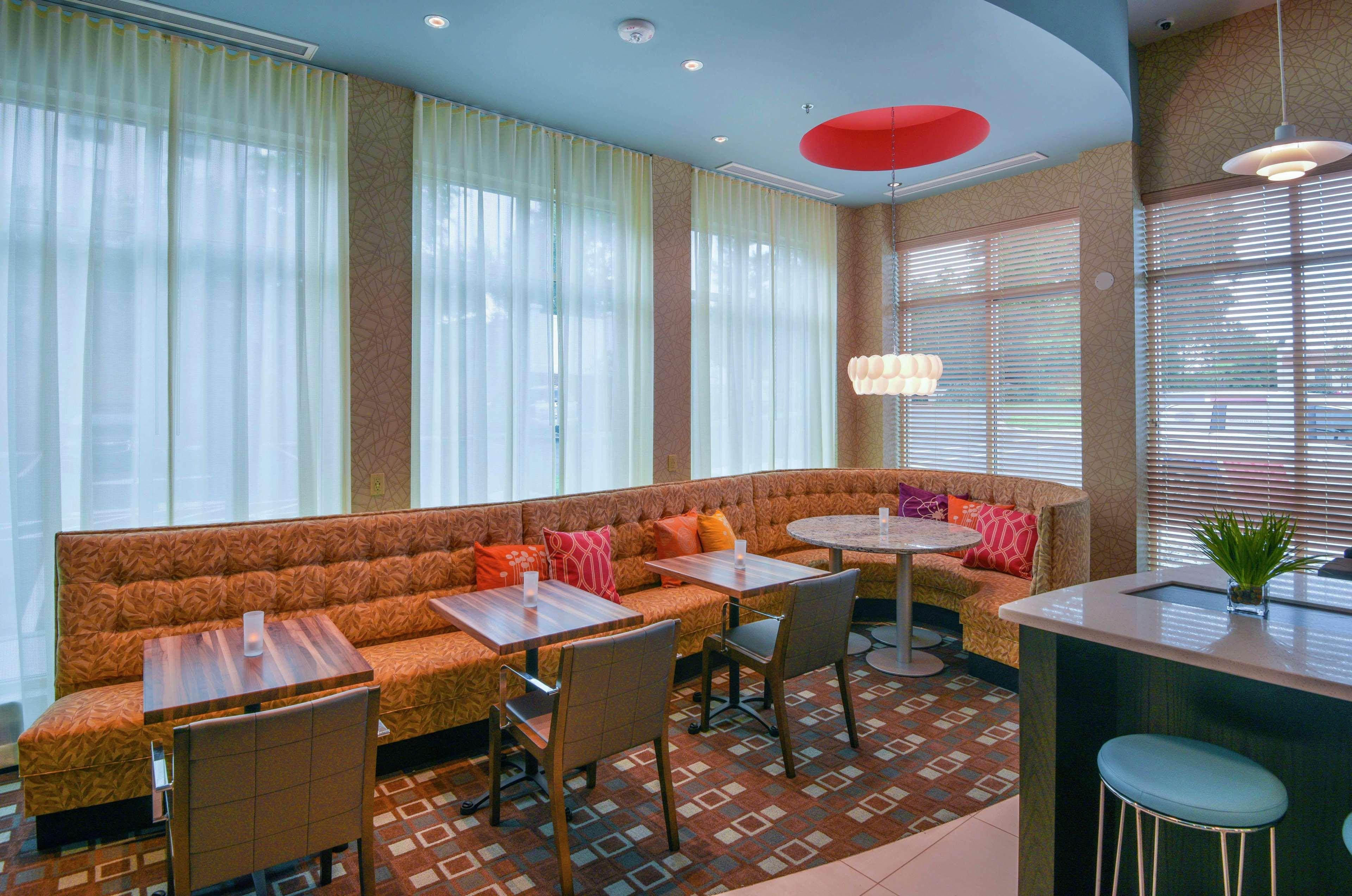 Hilton Garden Raleigh/crabtree Valley Raleigh