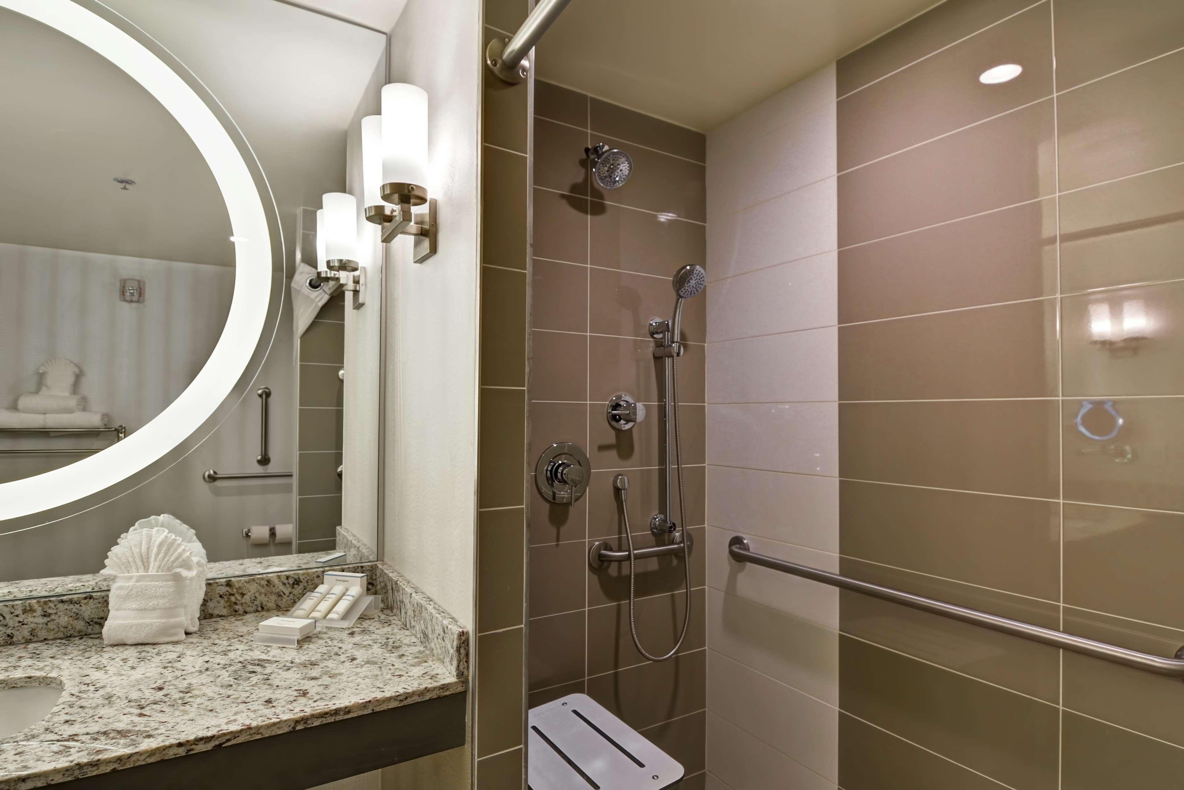 Hilton Garden Raleigh/crabtree Valley Hotel Raleigh