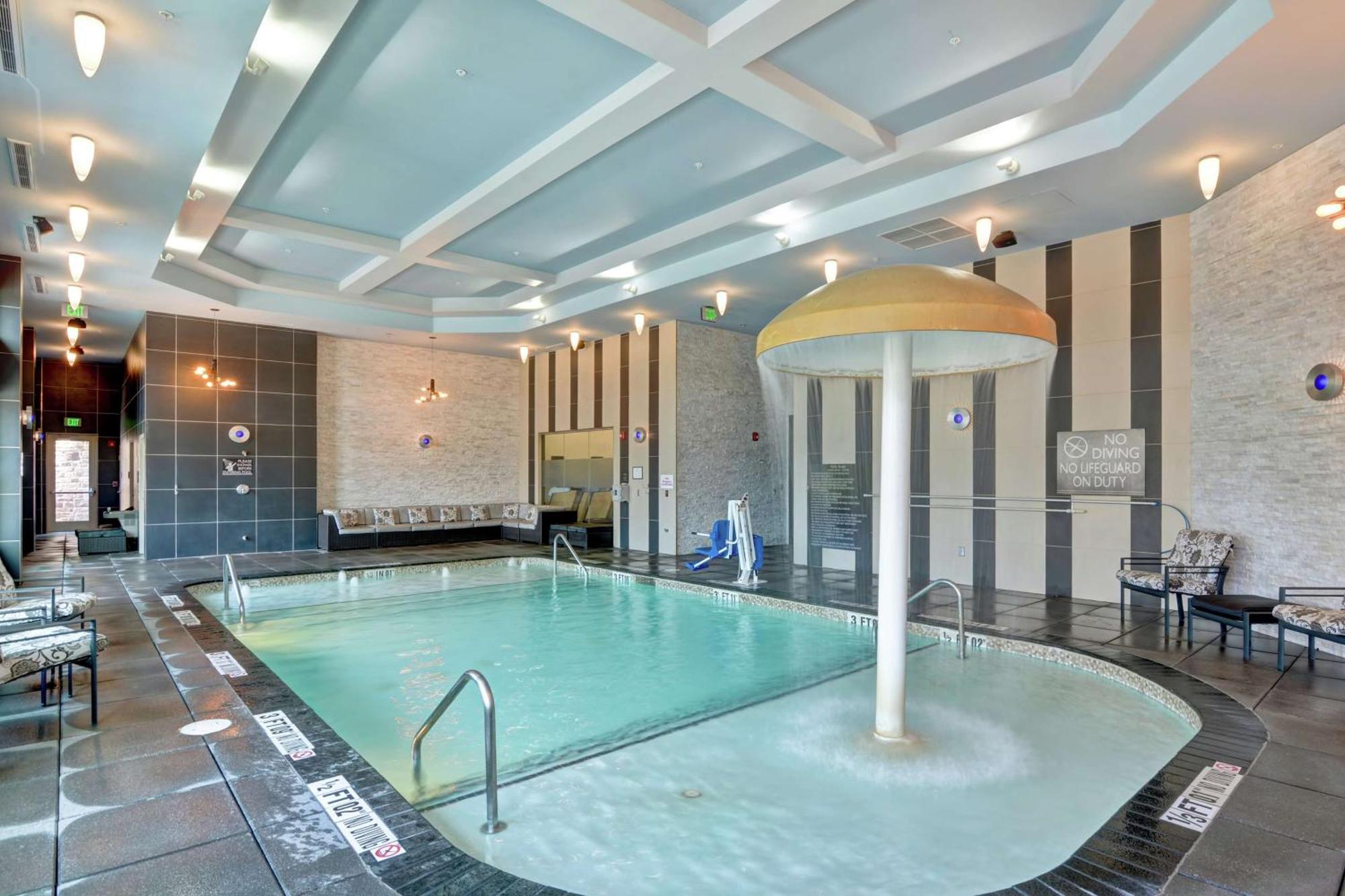 Hilton Garden Raleigh/crabtree Valley Hotel 3*