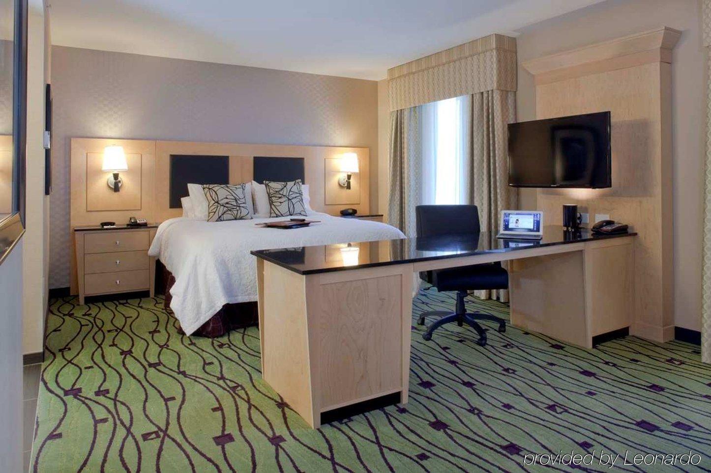 Hilton Garden Raleigh/crabtree Valley Hotel 3*