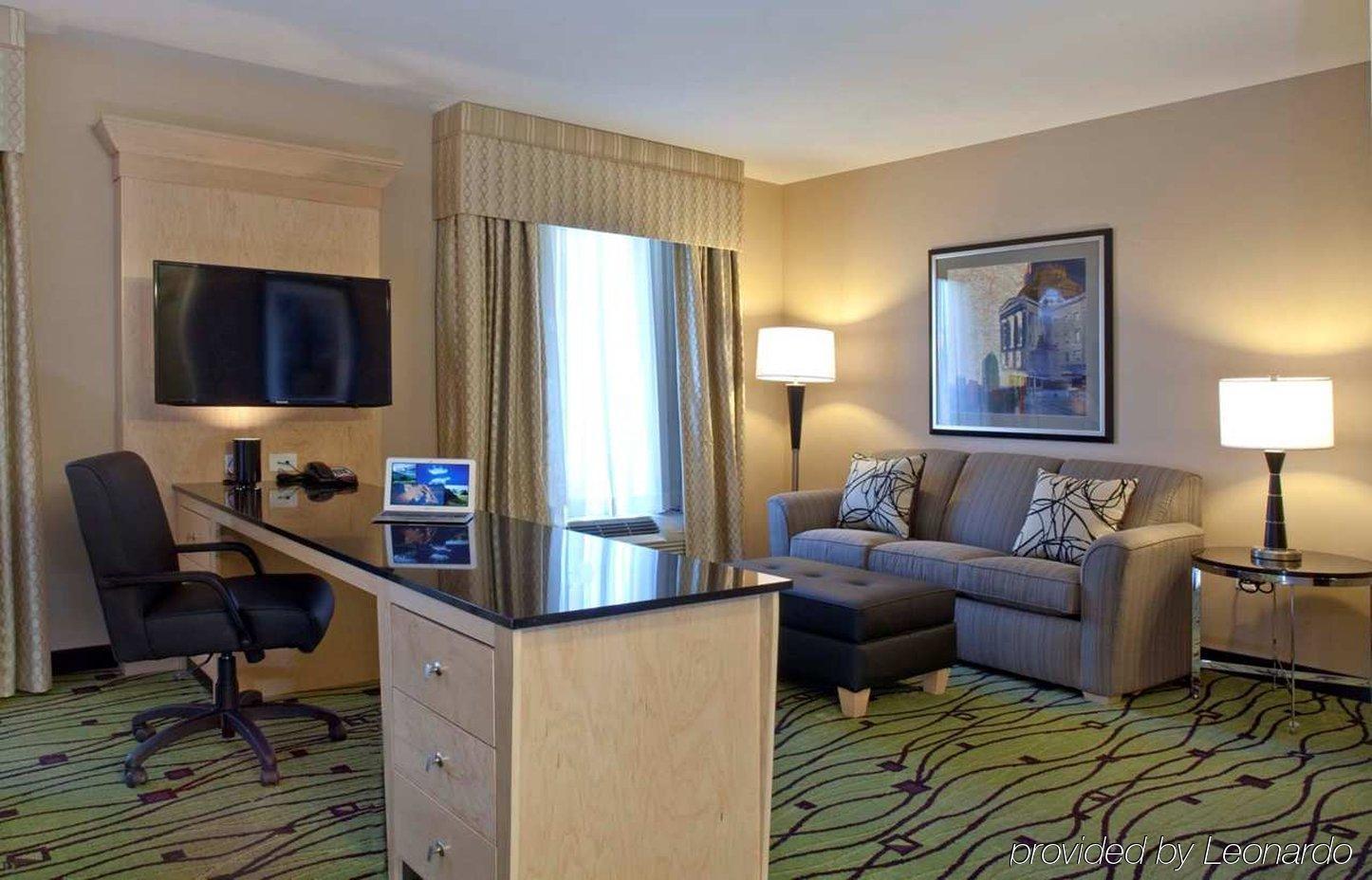 Hilton Garden Raleigh/crabtree Valley 3*
