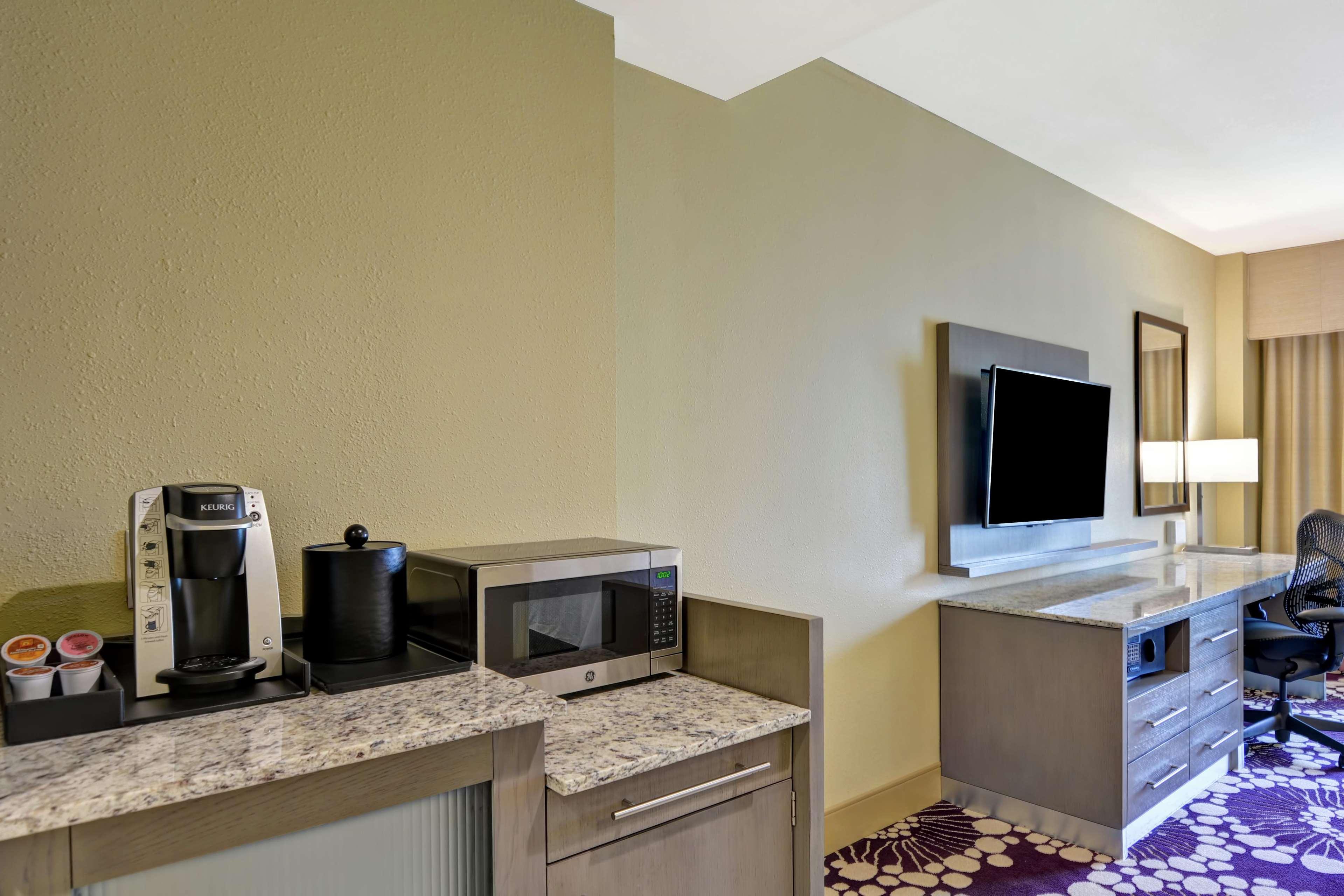 Hilton Garden Raleigh/crabtree Valley Raleigh